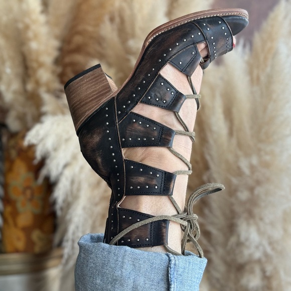 FREEBIRD distressed Studded Heeled Boots open toe leather shoes like new - Picture 3 of 12